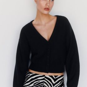 Black Sloane Regenerative Wool Cropped V-Neck Cardigan