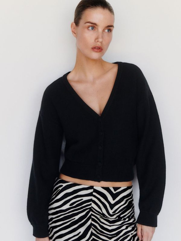 Black Sloane Regenerative Wool Cropped V-Neck Cardigan