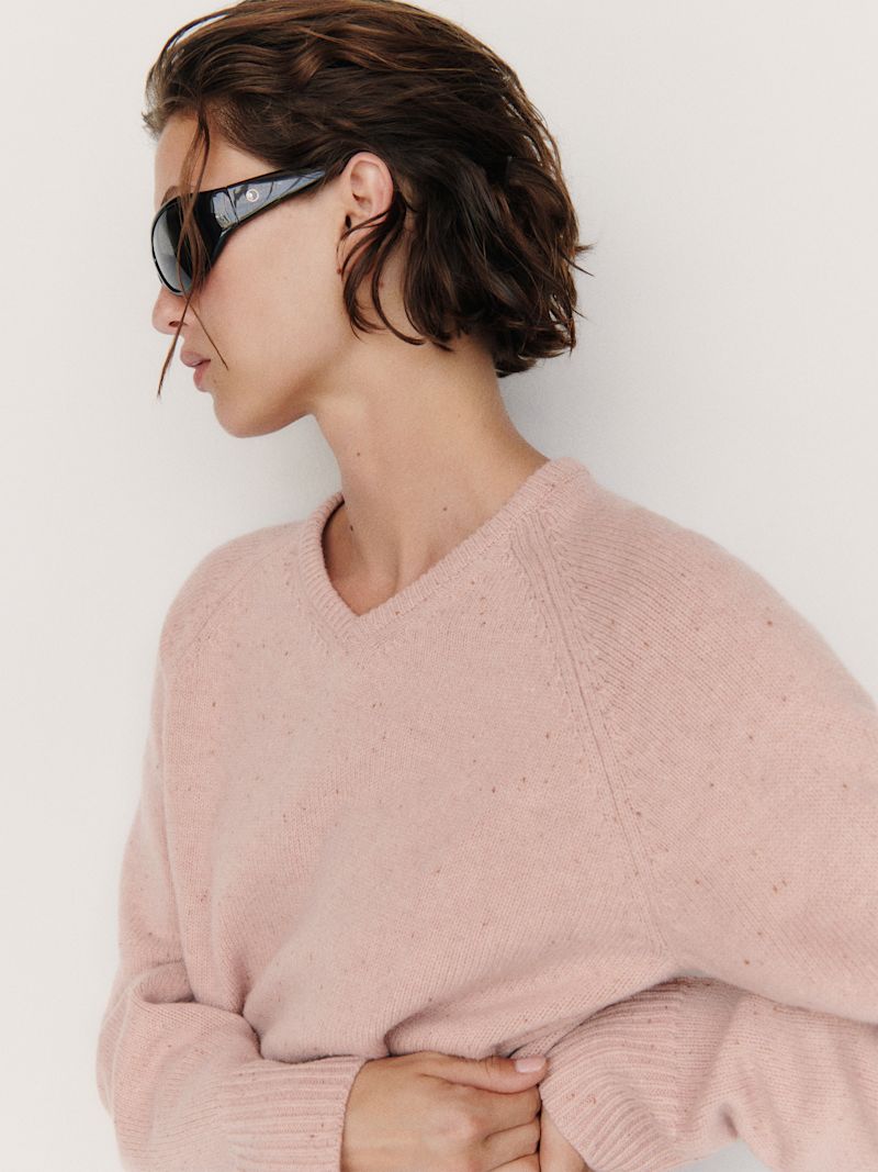 Neapolitan Donegal Sydney Regenerative Wool V-Neck Sweater - Image 2