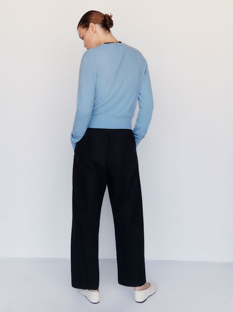 Skyline Landon Cashmere V-Neck - Image 3